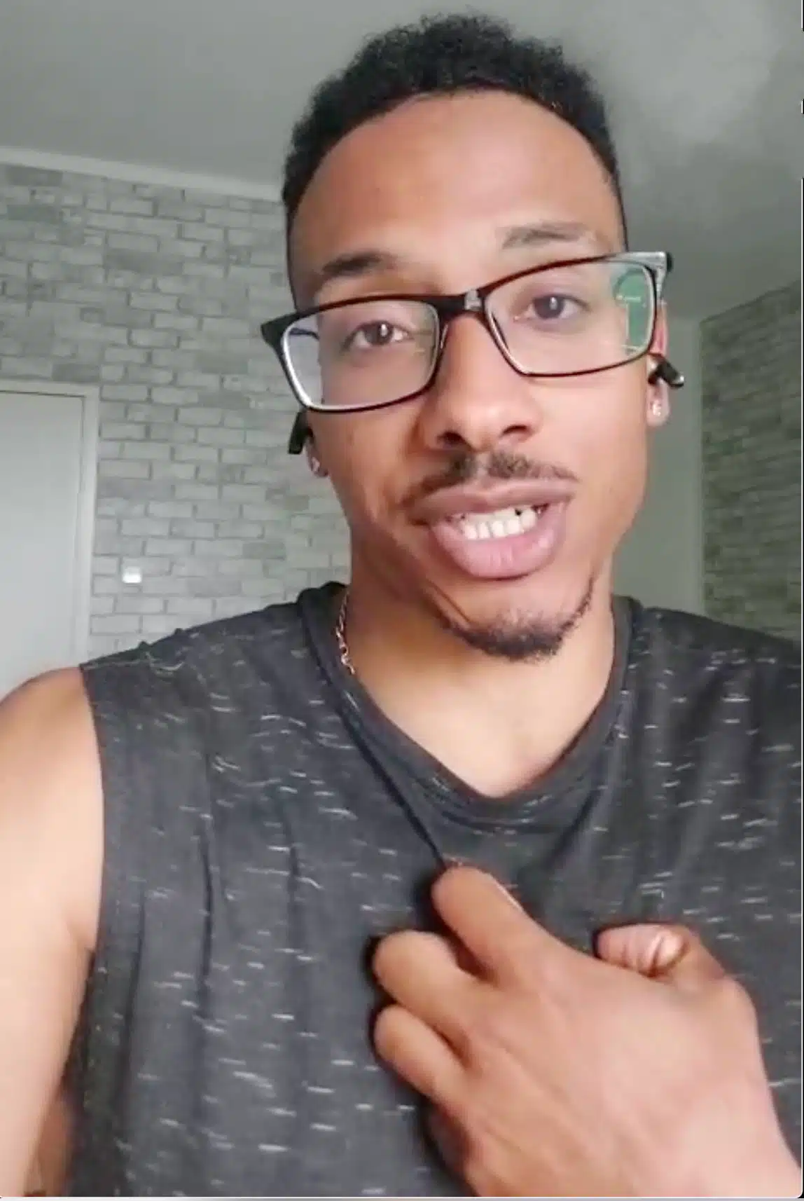 Christos shares his review of The Last Hour Experience – how a death meditation and focused questions gave him clarity, connection, and inner peace.