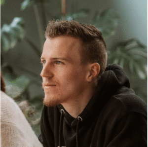 Roeland shares his review of The Last Hour Experience – a profound experience that left a lasting impact and permanently shifted his perspective.